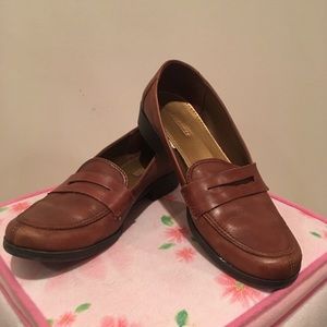Brown Merona Loafers with Gold Interior Size 7.5